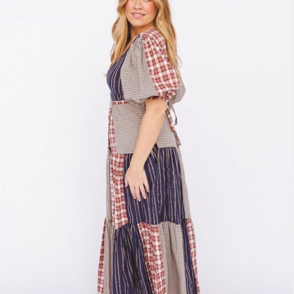 Poet Patchwork Dress - Picture 3 of 5